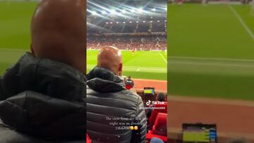 Vas a ver al Manchester United y te tocan estos asientos, ¡Una locura!