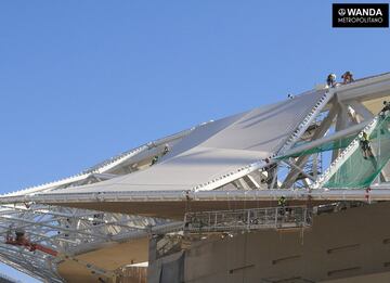 Obras en el Wanda Metropolitano: la cubierta ya est¨¢ terminada