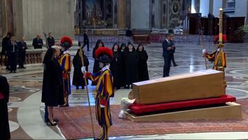Trump pays respects to Pope Francis at St. Peter’s Basilica