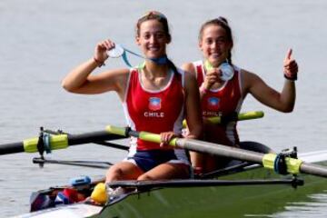 Melita y Antonia lograron medalla de plata en Remo.