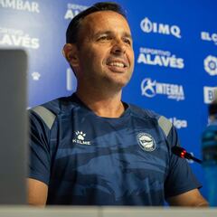 Javi Calleja: "Osasuna es el equipo que más centros realiza"