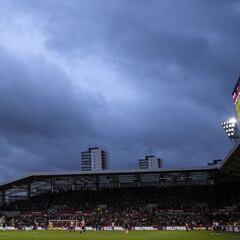 Premier League reports drop in positive covid-19 cases