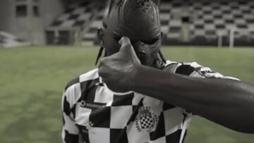 El delantero hondureño dejó la MLS para cumplir el sueño europeo, pero una lesión lo ha alejado de las canchas después de su debut con el Boavista.