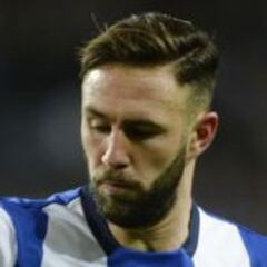 Miguel Layún colaboró con asistencia en triunfo del Porto