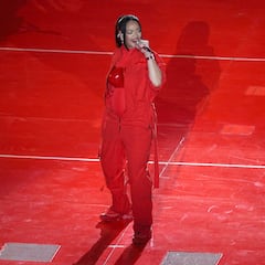 Rihanna reveals when she wants to release next studio album