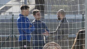 Berchiche con sus agentes en Lezama.