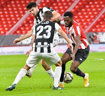 Gonzalo Melero, Coke e Iñaki Williams.