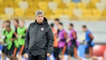 Mircea Lucescu, en un entrenamiento con el Shakhtar.