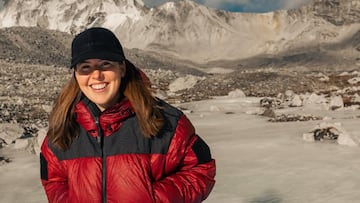 Adriana Brownlee en las montañas