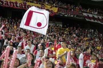 Santa Fe preparó la celebración, pero el equipo empató 0-0 y es segundo de la tabla con 11 puntos.