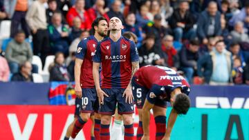 14/12/24 PARTIDO SEGUNDA DIVISION
LEVANTE UD - CORDOBA CF
FIN DEL PARTIDO TRISTEZA