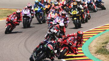 La salida de MotoGP en Sachsenring con Quartararo al frente.