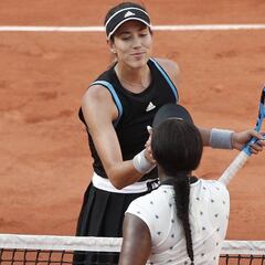 Muguruza choca con el muro de Stephens y pierde otra ocasión