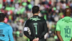 Sebastián Jurado regala gol y protagoniza el oso de la Liga MX