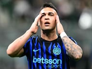 Inter’s captain, who had just returned from injury against Roma and scored a brace, faces time out once again. He could miss the Coppa semifinal.