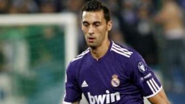 Se confirma el once del Madrid: juega Arbeloa y está en el banquillo Pedro León