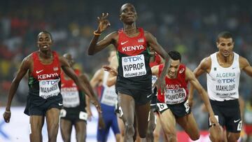 El keniano Asbel Kiprop se impone en los 1.500 metros del Mundial de Pek&iacute;n 2015.