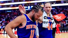 La polémica explotó en el final de partido entre Knicks y Rockets, con los primeros como perjudicados. Los Warriors siguen vivos. Ganan Wolves, Pelicans, Bucks, Bulls, Hornets y Sixers.