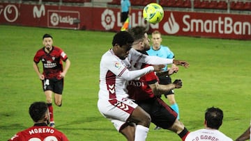 Barco disput&oacute; los &uacute;ltimos minutos del choque ante el Albacete.