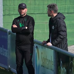 Faltan cuatro fichajes y el Racing no tiene prisa