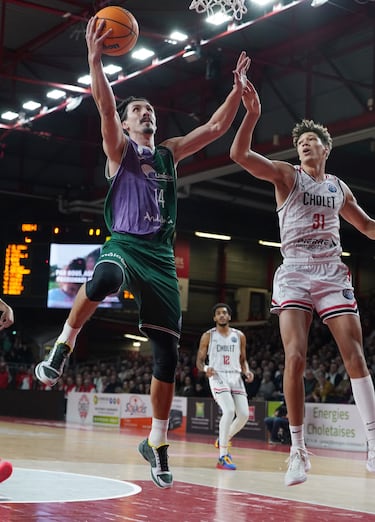 El Unicaja se pone las pilas a tiempo ante el Cholet