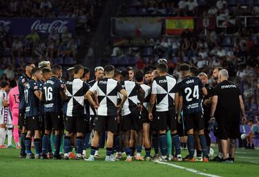 Aprobados y suspensos del Ceuta: novatada con peaje