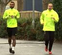 Ashley Cole y Joe Cole entrenan con el Chelsea en Cobham