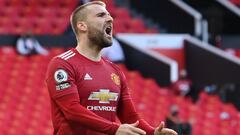 Soccer Football - Premier League - Manchester United v Fulham - Old Trafford, Manchester, Britain - May 18, 2021 Manchester United&#039;s Luke Shaw reacts Pool via REUTERS/Paul Ellis EDITORIAL USE ONLY. No use with unauthorized audio, video, data, fixture