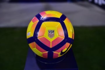 Así se desarrolló el partido minuto a minuto en el Mapfre Stadium entre norteamericanos y mexicanos por el Hexagonal Final.