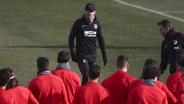 El Atleti se entrenó; Griezmann y Gaitán estuvieron en el gimnasio