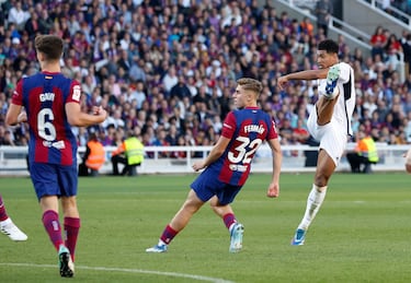 Ilkay Gündogan continues to cause controversy at Barcelona after Ballon d’Or photo rejection