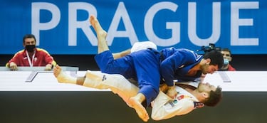 Un combate de judo por los aires