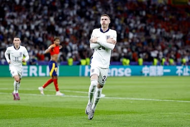 1-1. El jugador del Chelsea en la celebración del primer gol del conjunto inglés.