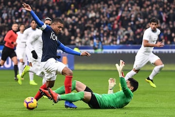 Lesión de Kylyan Mbappé.