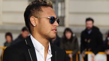 Caso Neymar: la mujer presenta hematomas en nalgas y piernas