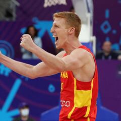 El 1x1 de España: Alberto Díaz vale un liderato