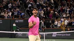 Carlos Alcaraz celebra su victoria ante Auger-Aliassime.