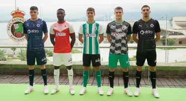 El Racing se raya antes de empezar la temporada