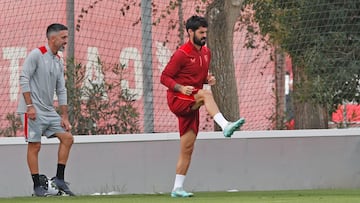 Isco, en un entrenamiento del Sevilla.