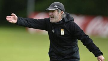 Anquela, entrenador del Oviedo.