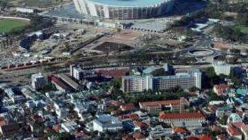 <b>EL CABO. </b>Ciudad del Cabo y su nuevo estadio junto al mar.
