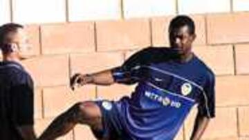 ANSIOSO POR VOLVER. Angloma será titular esta tarde.