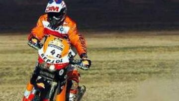 <b>PENALIZACIÓN. </b>El chileno Carlo de Gavardo ha perdido sus opciones de triunfo en el Dakar.