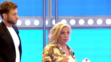 Carmen Borrego estalla y abandona el plat車 de &As赤 es la vida* en pleno directo: ※Ya est芍 bien de cinismo§