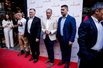 José Antonio Camacho, exjugador del Real Madrid y entrenador de fútbol, Pepín Liria, torero y David Aganzo, presidente de la AFE.