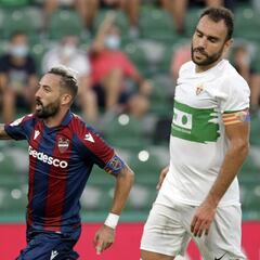 Morales rescata al Levante y eclipsa a Lucas Pérez