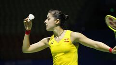 FZ01. FUZHOU (CHINA), 16/11/2016.- Carolina Mar&iacute;n de Espa&ntilde;a ante Ji Shuting de China durante un partido del Abierto de China Open 2016 de b&aacute;dminton, in Fuzhou city hoy, 16 de noviembre de 2016. Mar&iacute;n gan&oacute; 2-0 (21-18, 21-15). EFE/Bao hua