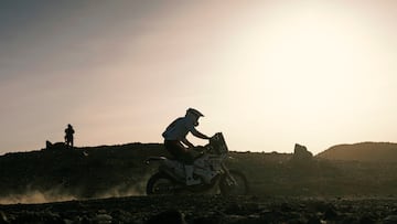 Ferran Zaragoza Rosa del equipo Pedrega en acción durante la etapa prólogo del Rally Dakar 2025.