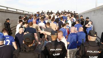 La policía alemana interroga a 750 aficionados de fútbol tras una agresión sexual en un tren