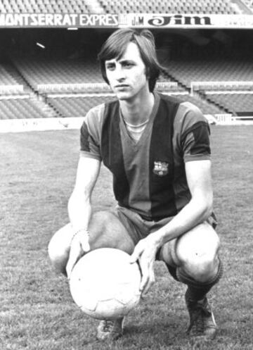 Tambi谷n conocido como El Flaco, visti車 la camiseta del Barcelona como jugador desde la temporada 73/74 hasta la 77/78. Posteriormente regres車 al club catal芍n, para ocupar el banquillo.